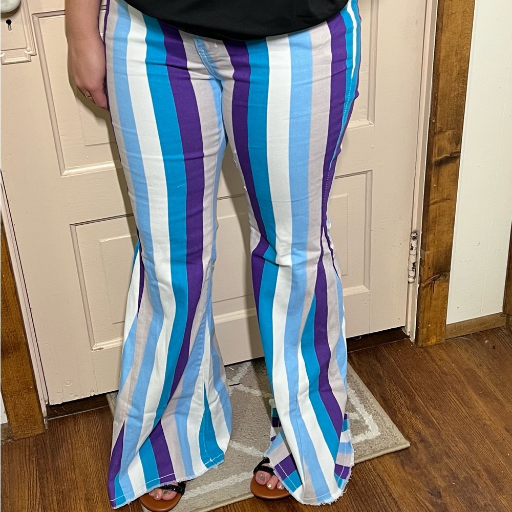 Multicolored bells